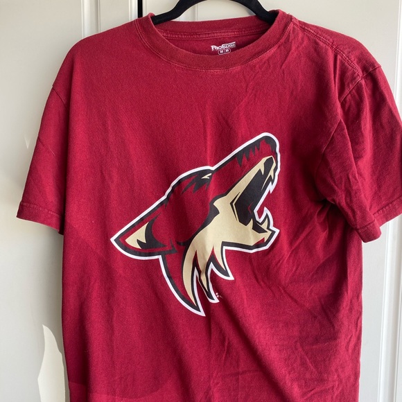 arizona coyotes t shirt